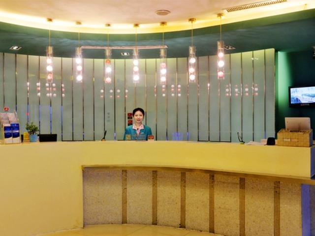 Jinjiang Inn Xuchang Hubin Road מראה חיצוני תמונה