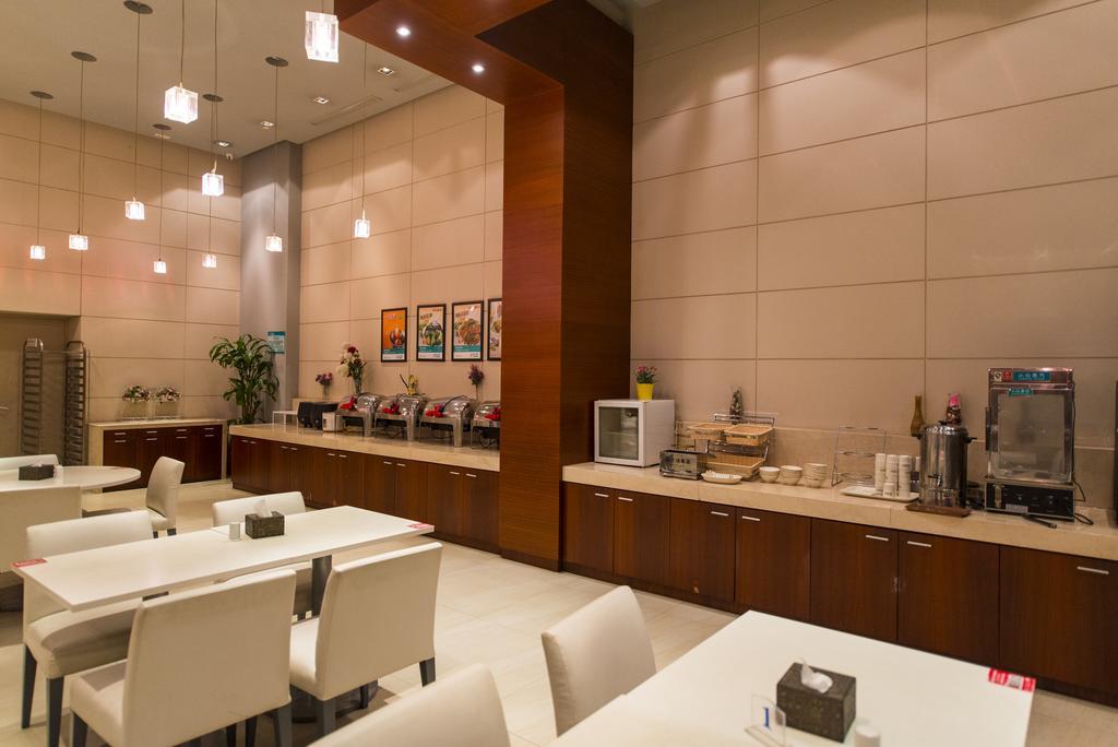 Jinjiang Inn Xuchang Hubin Road מראה חיצוני תמונה