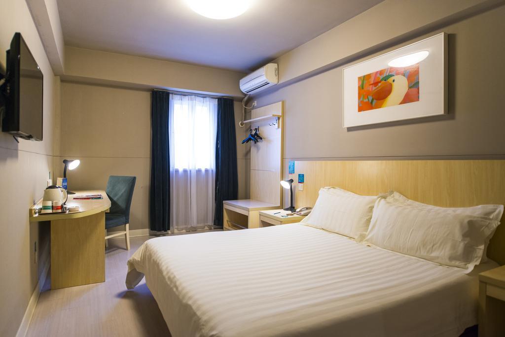 Jinjiang Inn Xuchang Hubin Road מראה חיצוני תמונה